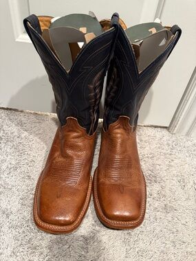 Tecovas Two-Tone Brown Leather Cowboy Boots with Blue Shaft “The Earl”